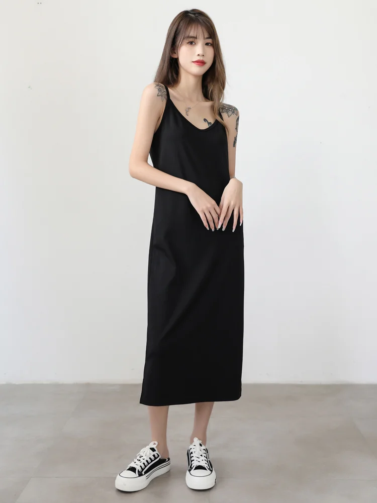 Na jar a v lete podväzkové šaty žien 2023 new black tvaru temperament sexy modálne podväzkové šaty štrbinou šaty - 0