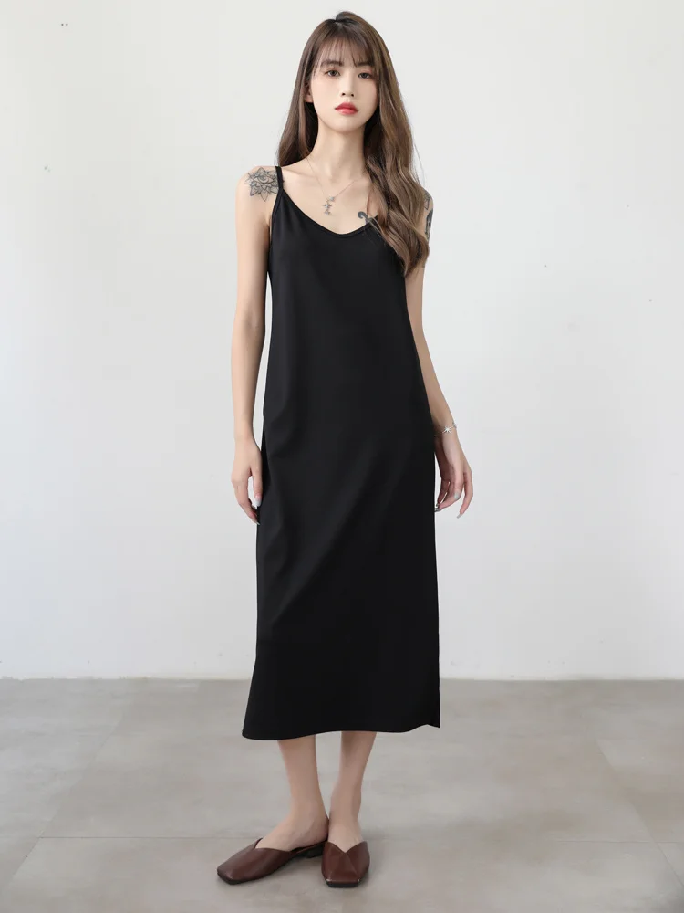 Na jar a v lete podväzkové šaty žien 2023 new black tvaru temperament sexy modálne podväzkové šaty štrbinou šaty - 3