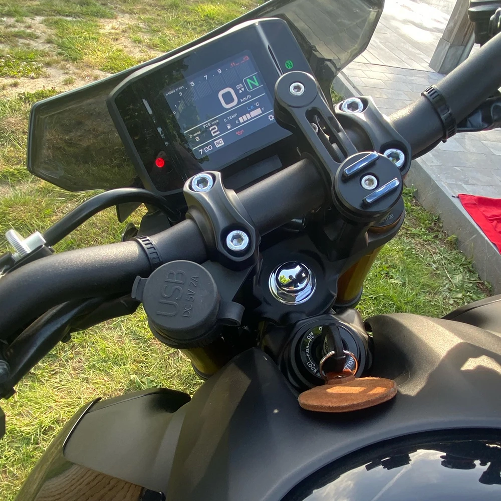 Pre Yamaha MT-09 SP FZ-09 FZ09 MT09 2020 2021 Motocyklové Príslušenstvo Dvojité Nabíjačku USB Zásuvky Converter Black Adaptér Zásuvky - 1