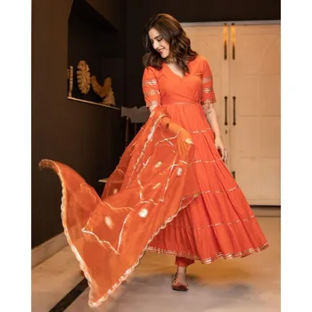 Čipky Orange Ženy Kurti Nohavice s Dupatta Nastaviť Svete Oblečenie India Pakistan Oblečenie