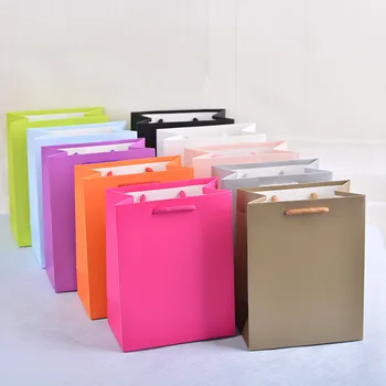 20pcs/veľa Kvalitných Jednoduché Papierové Darčekové tašky Kraft Papier Candy Box S Rukoväťou Svadby, Narodeniny, Party Darčekový Balíček